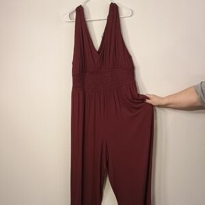 Elegant Burgundy Jumpsuit WITH POCKETS!